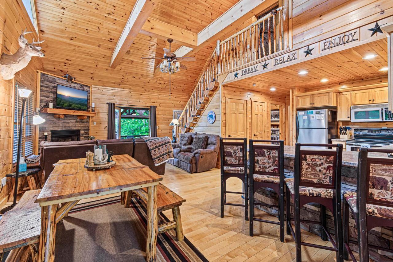 Incredible Views! - Pet Friendly - Aska Adventure Area - Bearfoot Bungalow Blue Ridge Eksteriør billede